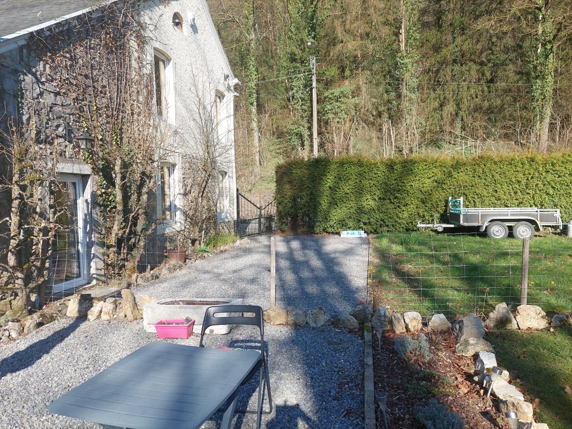Au Doux Chardon Bed and Breakfast Durbuy Εξωτερικό φωτογραφία