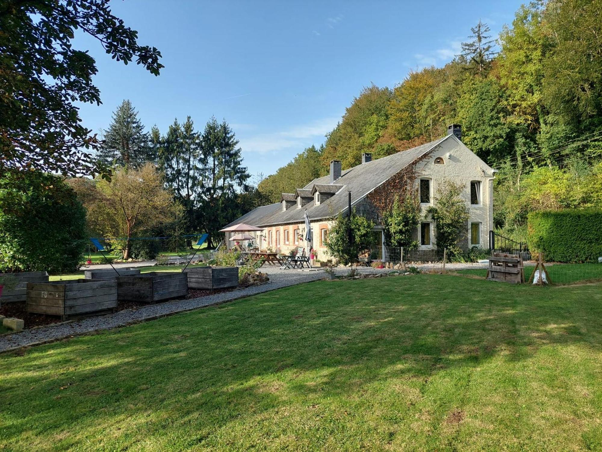 Au Doux Chardon Bed and Breakfast Durbuy Εξωτερικό φωτογραφία